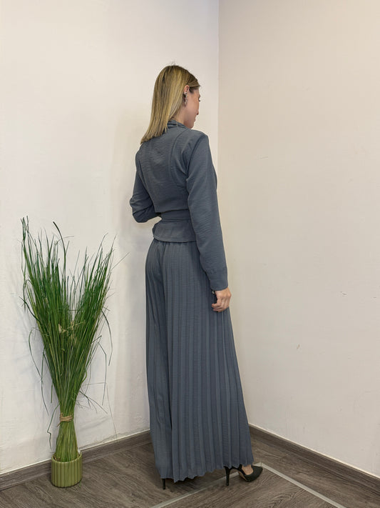 Completo plissè grey