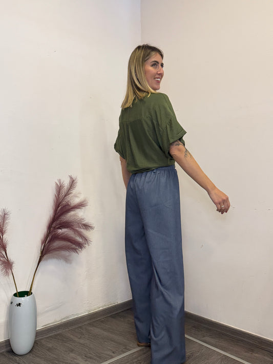 Camicia con nodo verde militare