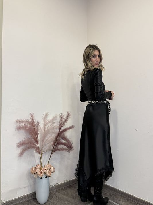 Gonna asimmetrica pizzo