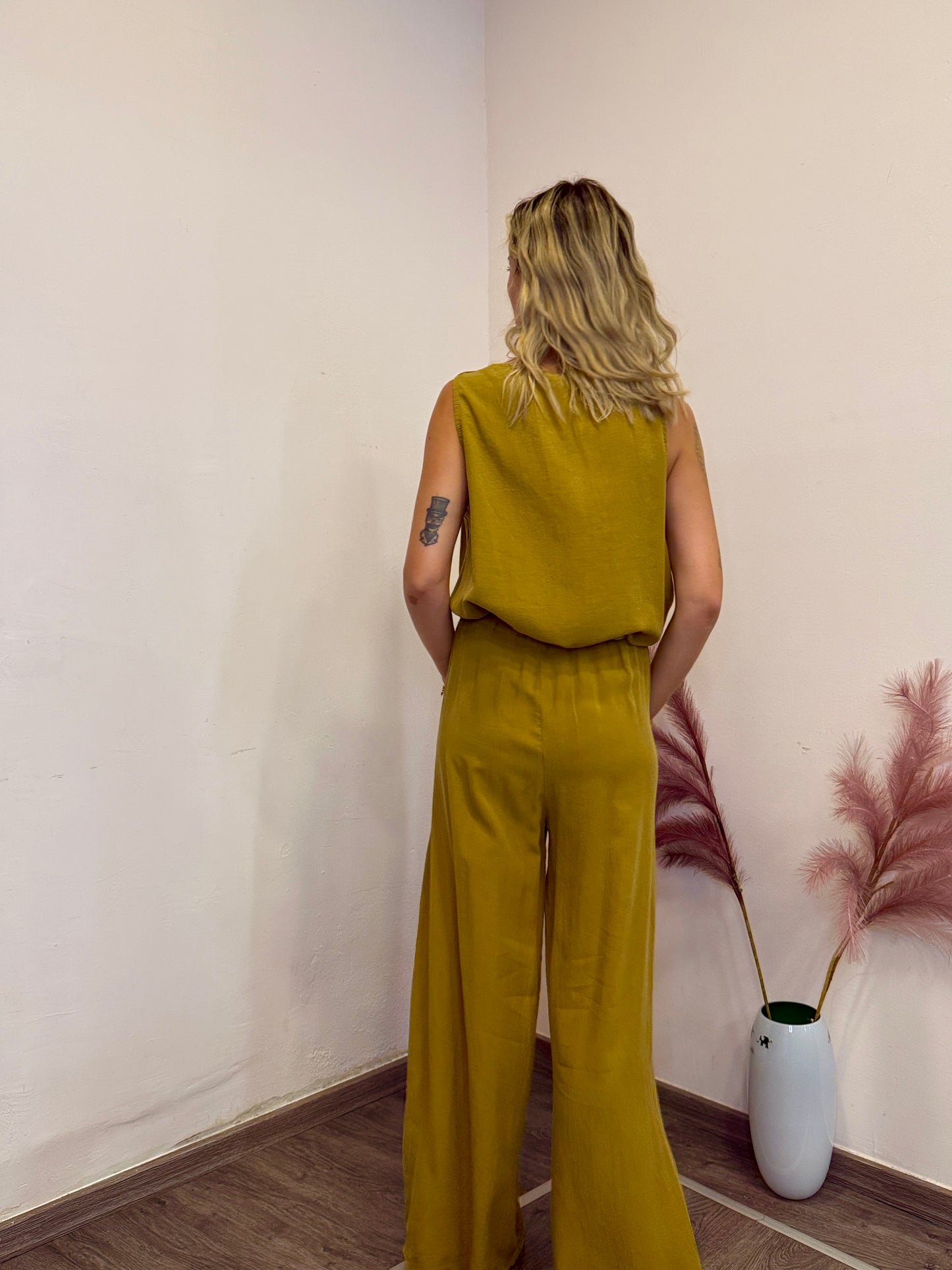 Pantaloni morbidi senape