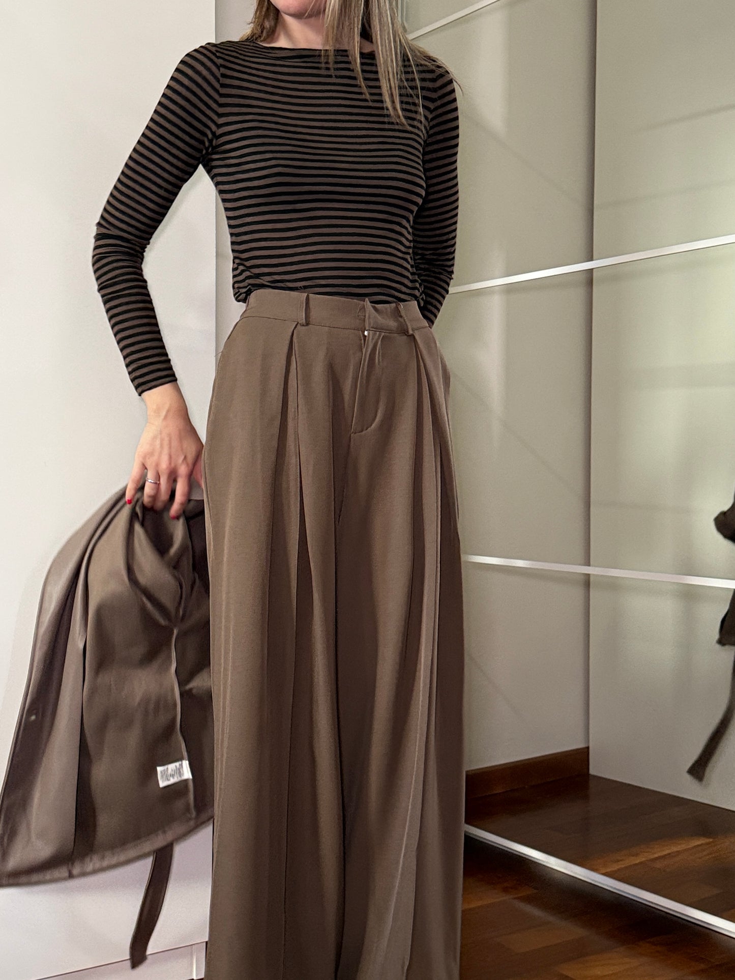 Pantaloni eleganti fango