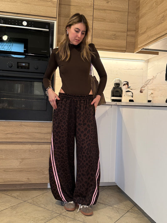 Pantaloni tuta animalier pt448