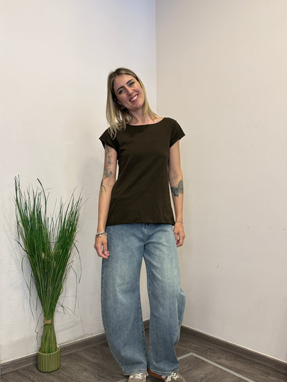 T-shirt taglio vivo elasticizzata