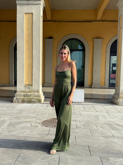 Tuta schiena nuda verde