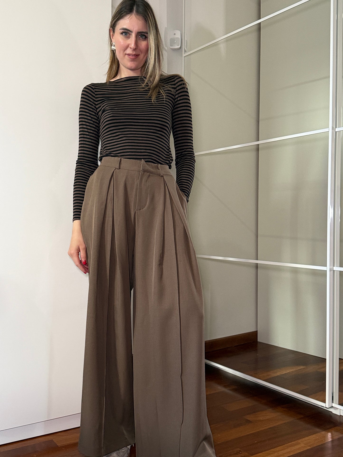 Pantaloni eleganti fango