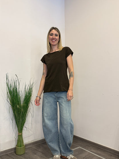 T-shirt taglio vivo elasticizzata