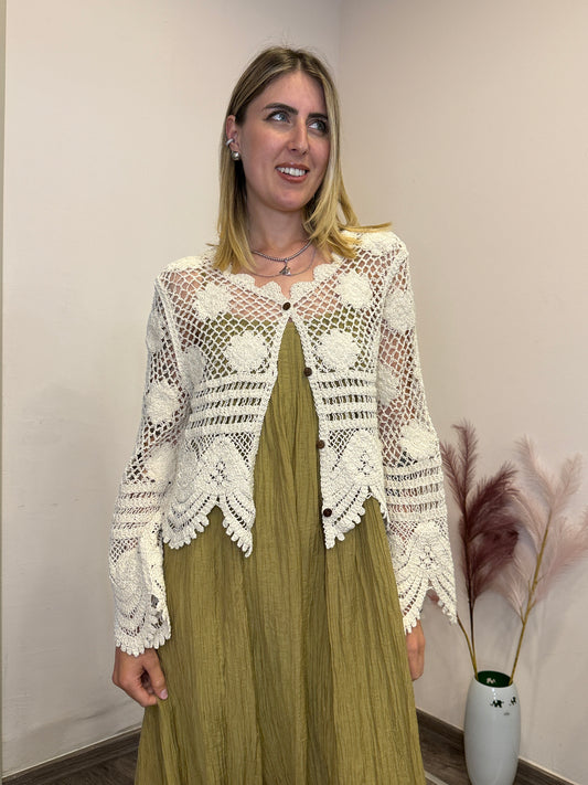 Cardigan macramè con bottoncini