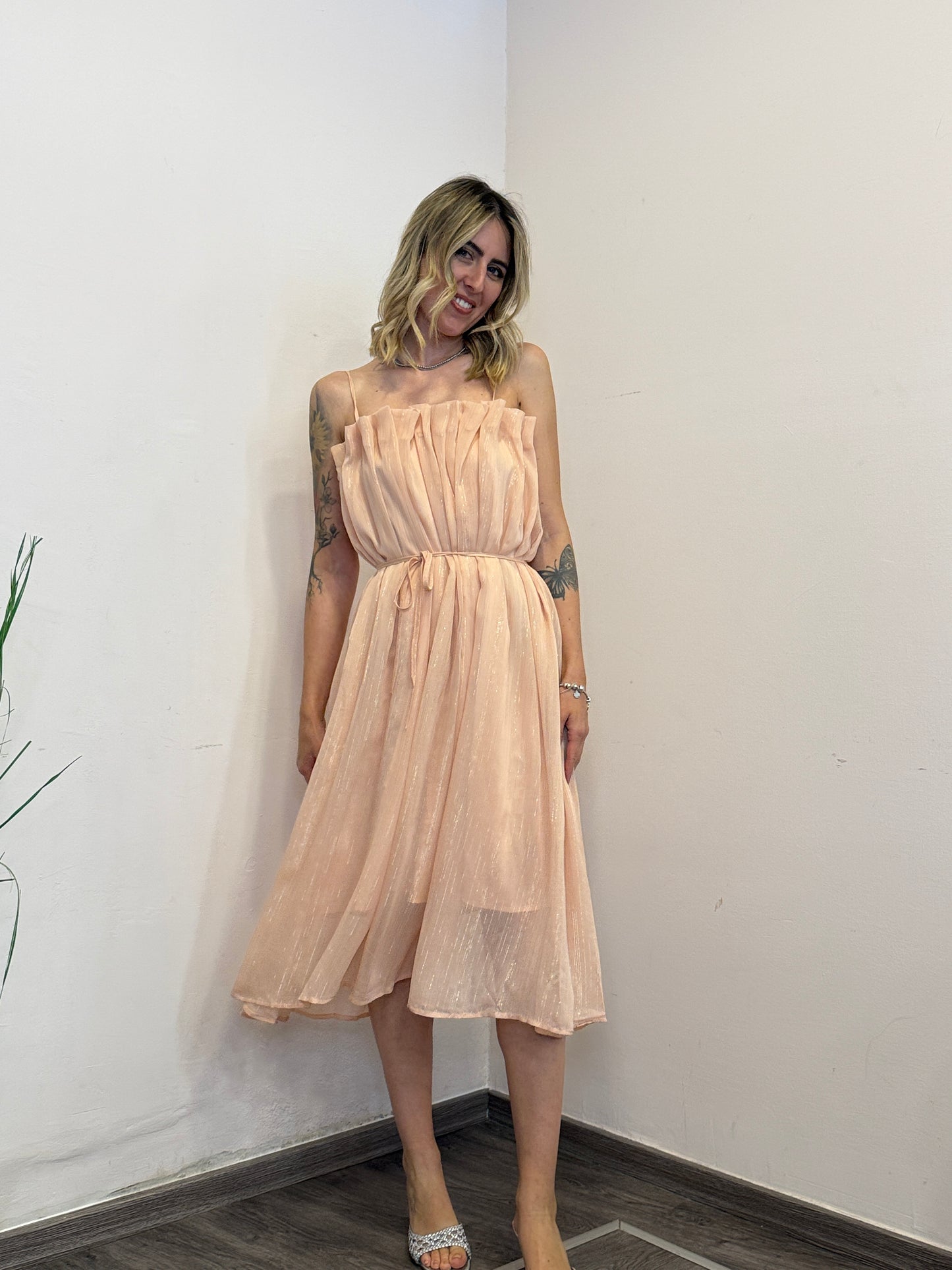 Abito midi rosa