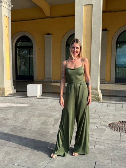 Tuta schiena nuda verde