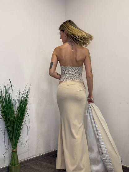 Abito con body pizzo
