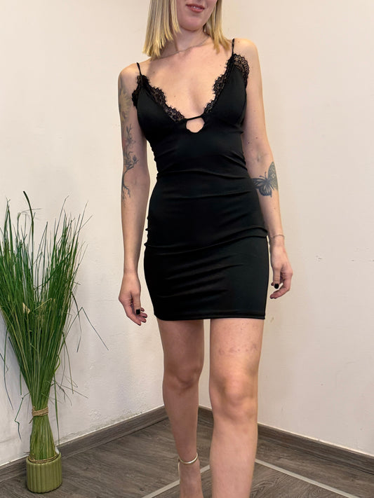 Abito lace nero
