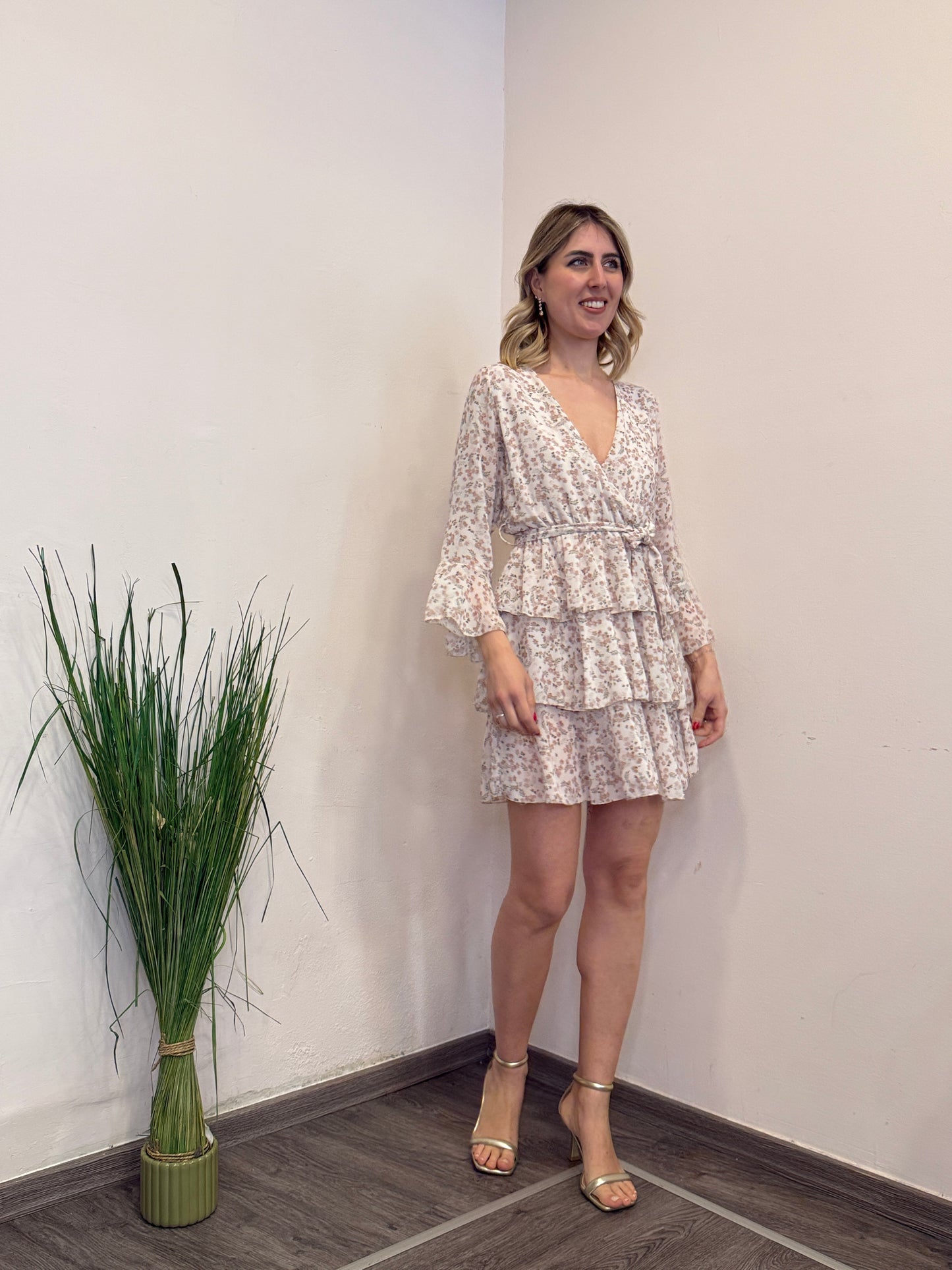 Abito balze fiori
