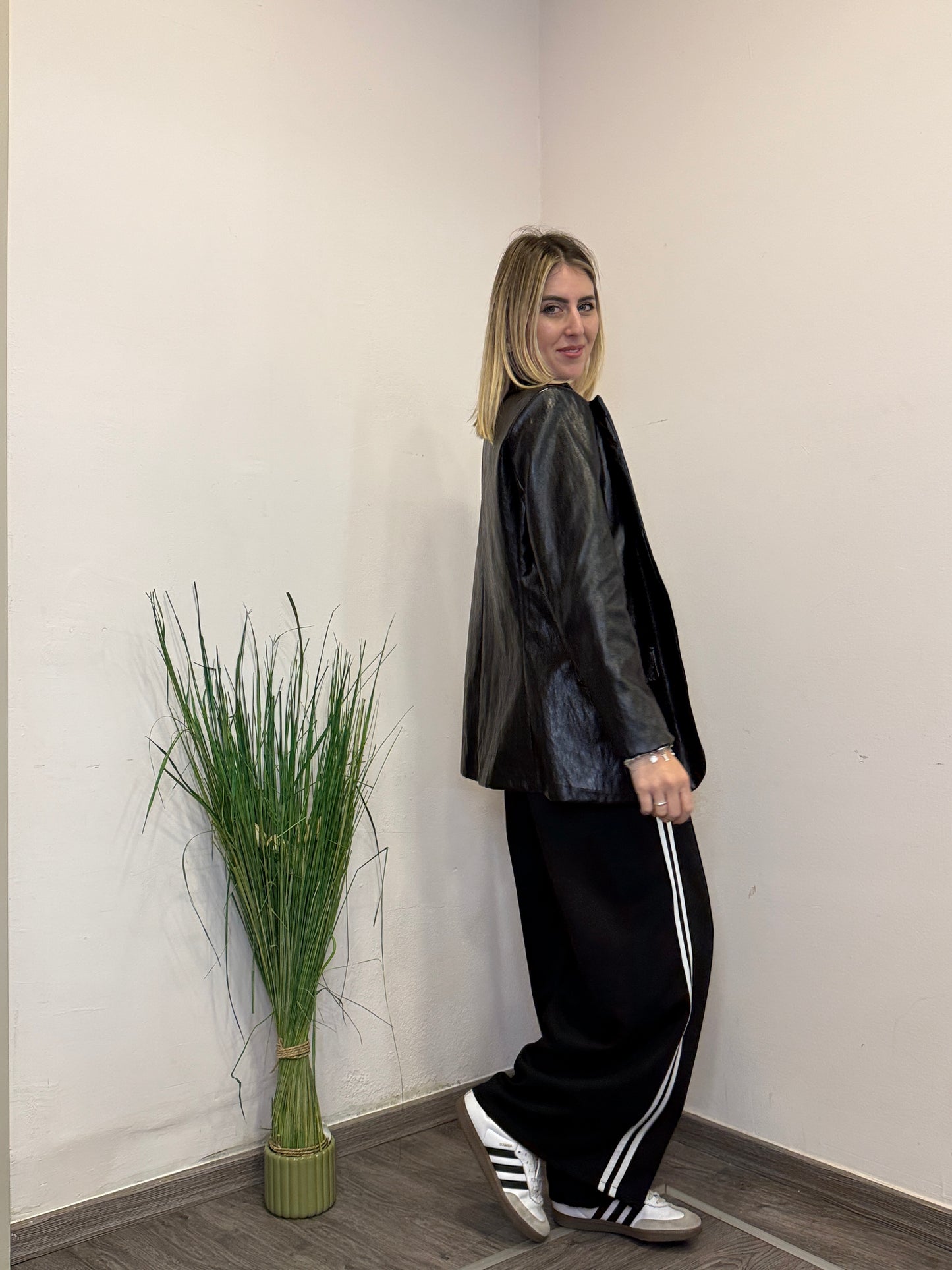 Pantaloni tuta palazzo bande