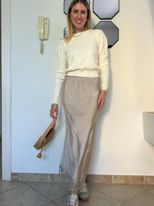 Maglione panna con cuori in rilievo