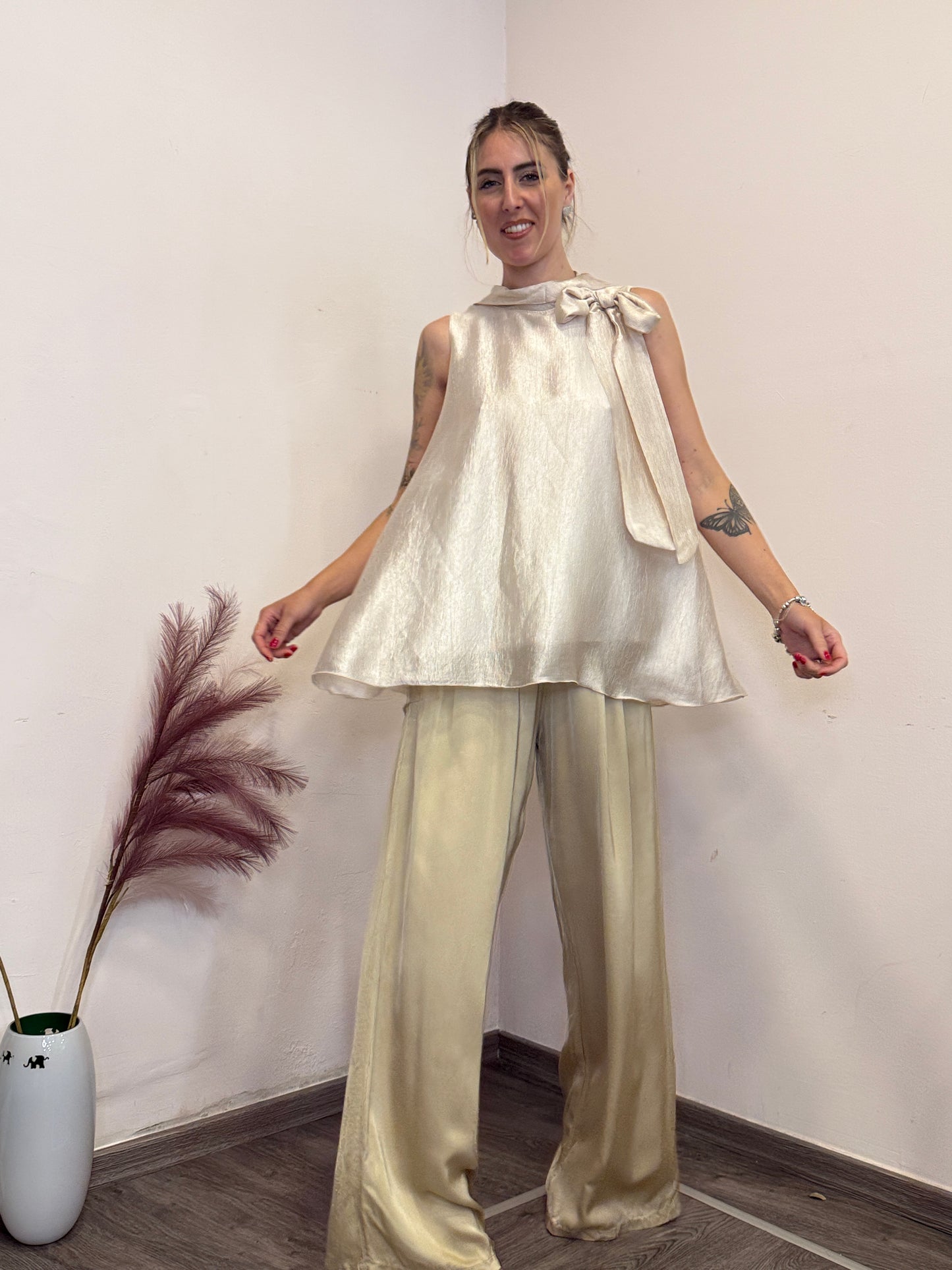 Pantaloni palazzo raso oro