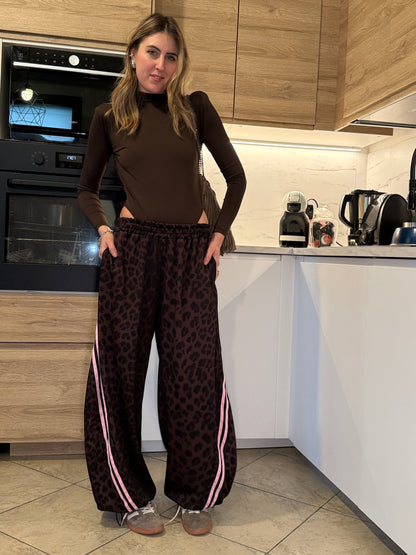 Pantaloni tuta animalier pt448