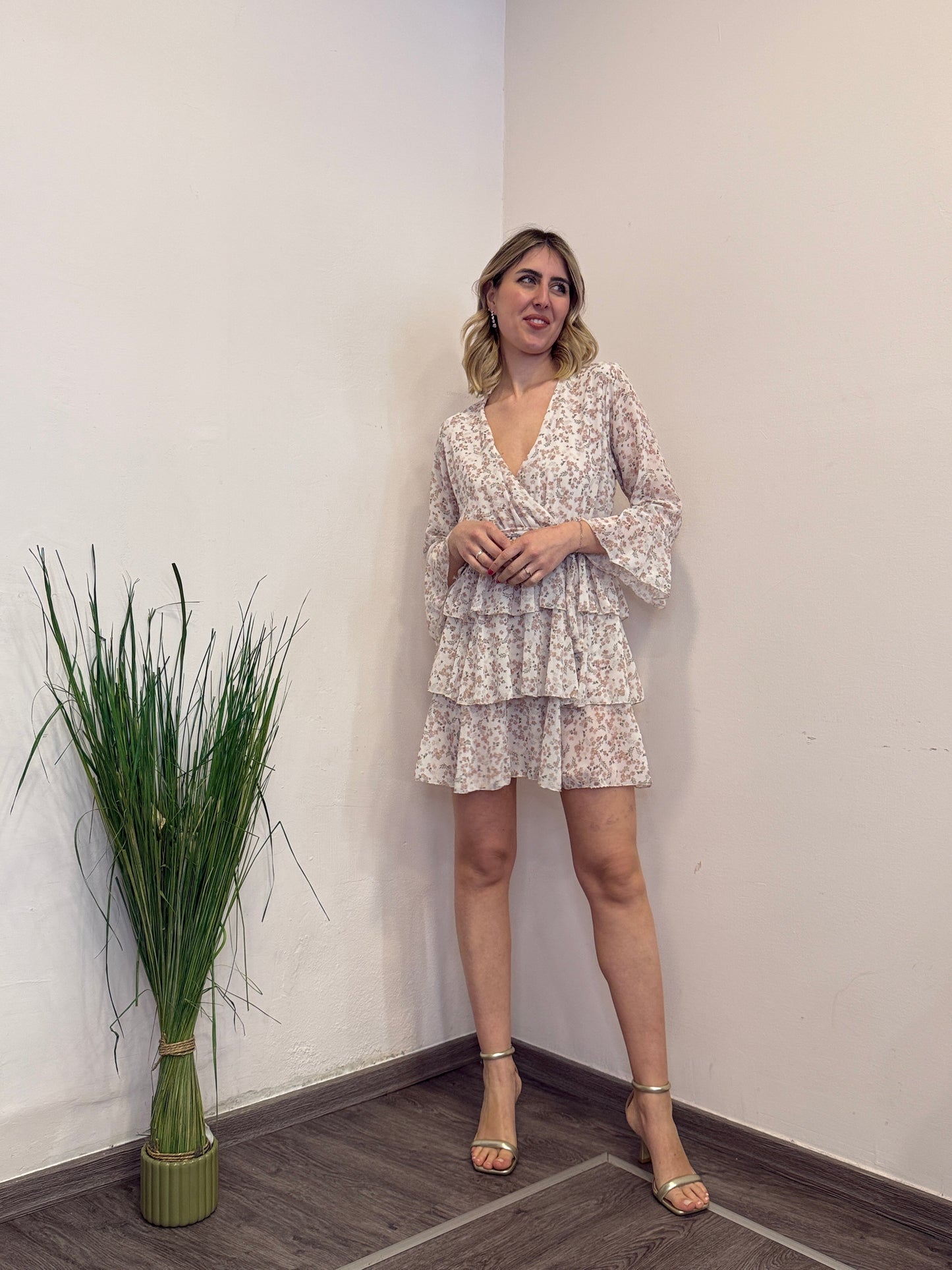 Abito balze fiori