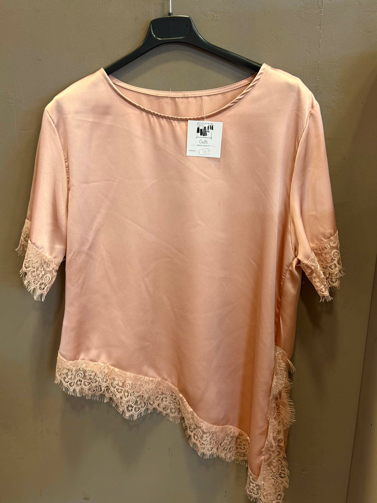 Blusa con pizzo cp527