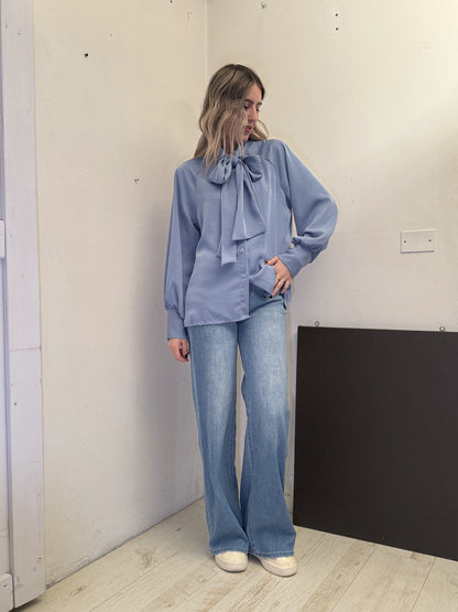 Camicia con fiocco