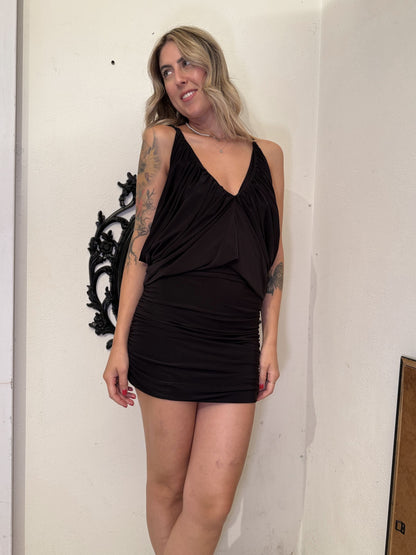 Abito con arricciature