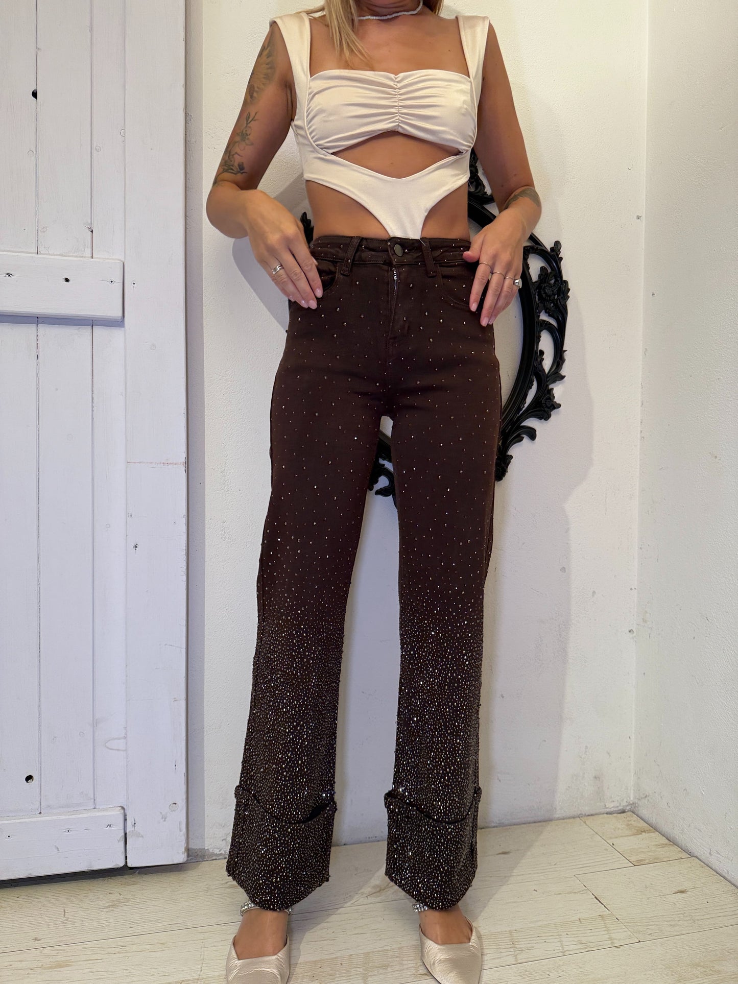 Jeans risvolto strass