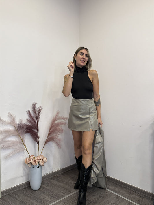 Gonna pantaloncino b01