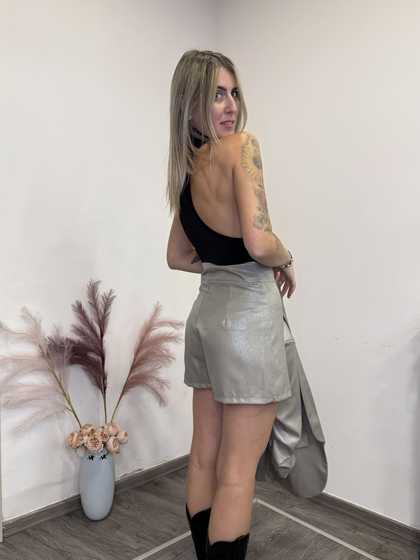 Gonna pantaloncino b01