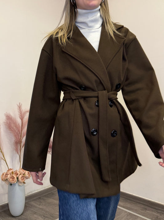 Cappotto doppio petto con cintura marrone