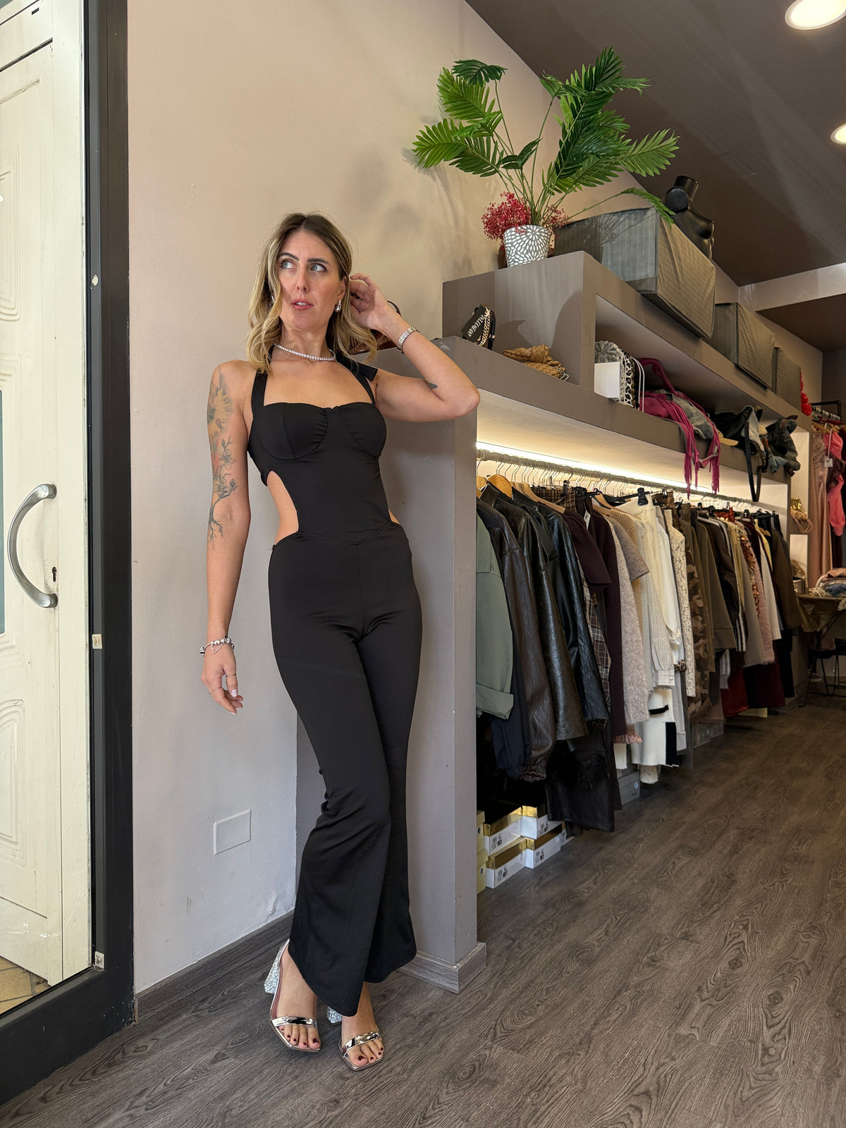 Tuta a fascia con schiena nuda