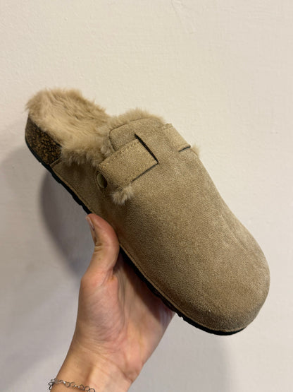 Ciabattina pelo beige