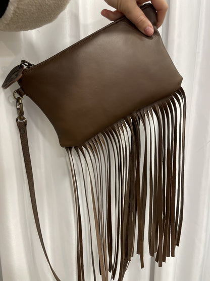 Pochette frange vera pelle